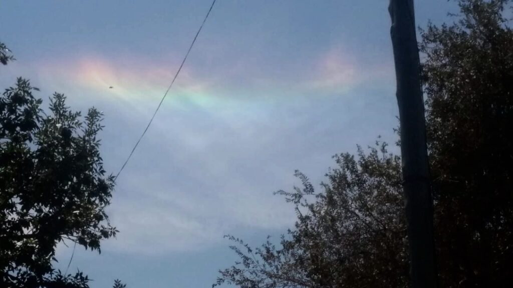 De qué se trata el fenómeno óptico que se vio en el cielo de Rosario